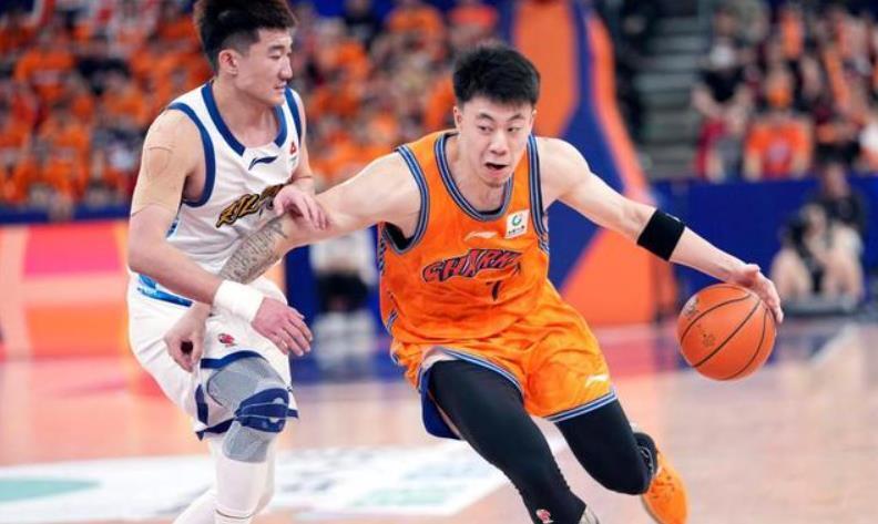 Shams：马图林与鹈鹕签下2年1600万美元合同，包含球员选项